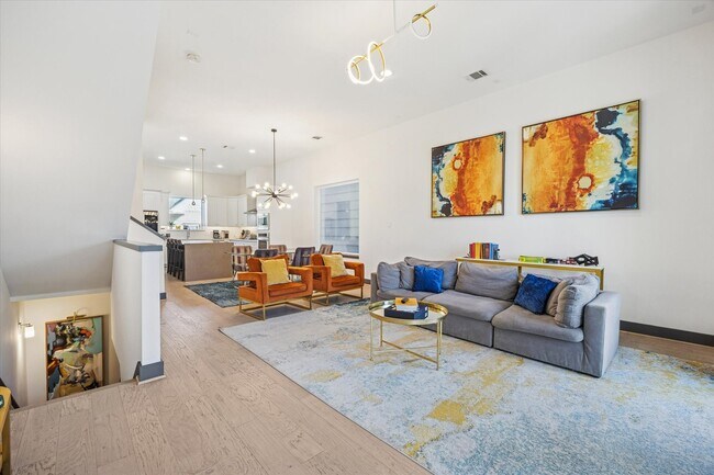 Foto del edificio - 1404 Goliad St