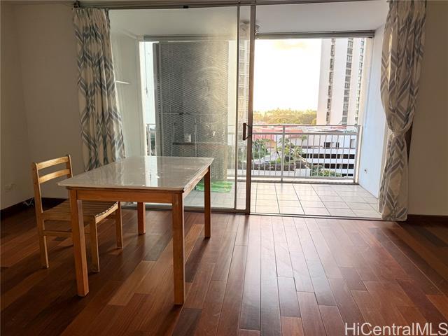 Building Photo - 419A Atkinson Dr