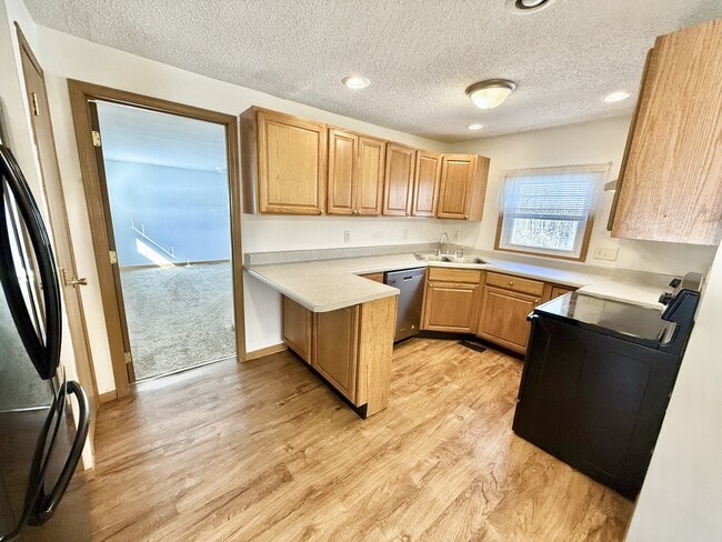 Foto del edificio - 1511 Elmont Rd