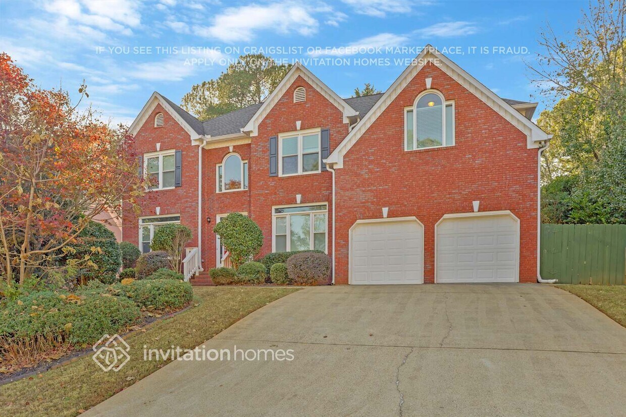 Foto principal - 5011 Kendall Station NW