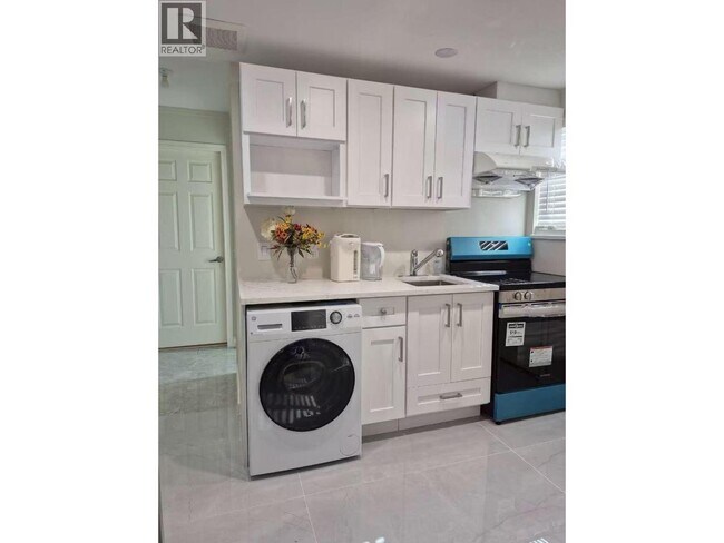 Photo du bâtiment - 3850 Fir St