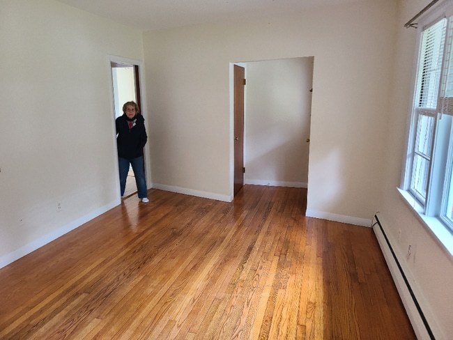 Building Photo - 64 N Pownal Rd