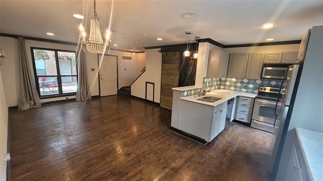Building Photo - 4118 Bowser Ave
