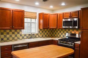 Foto del edificio - 5323 Westminster Dr