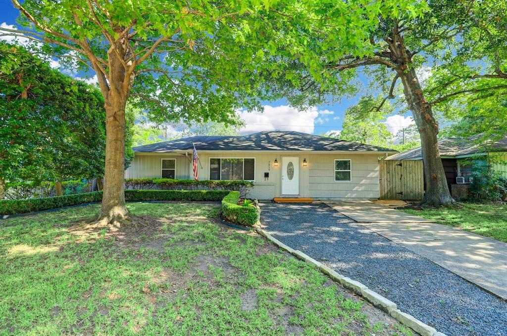 Foto principal - 7519 Schiller St
