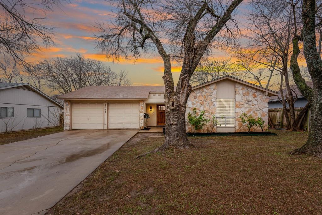 Primary Photo - 1511 Sagebrush Dr