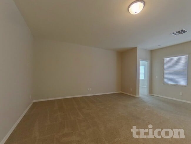 Foto del edificio - 36990 W Nola Way