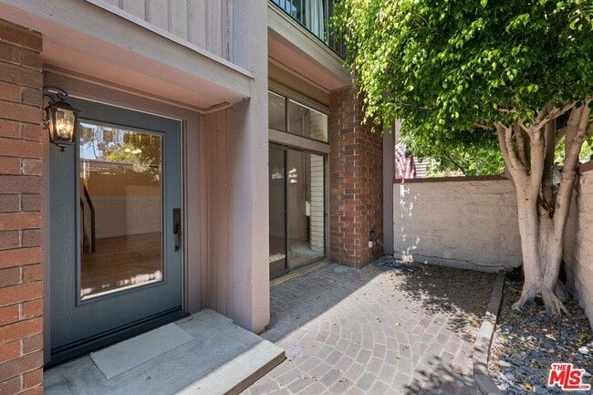 Photo - 13044 Mindanao Wy Townhome