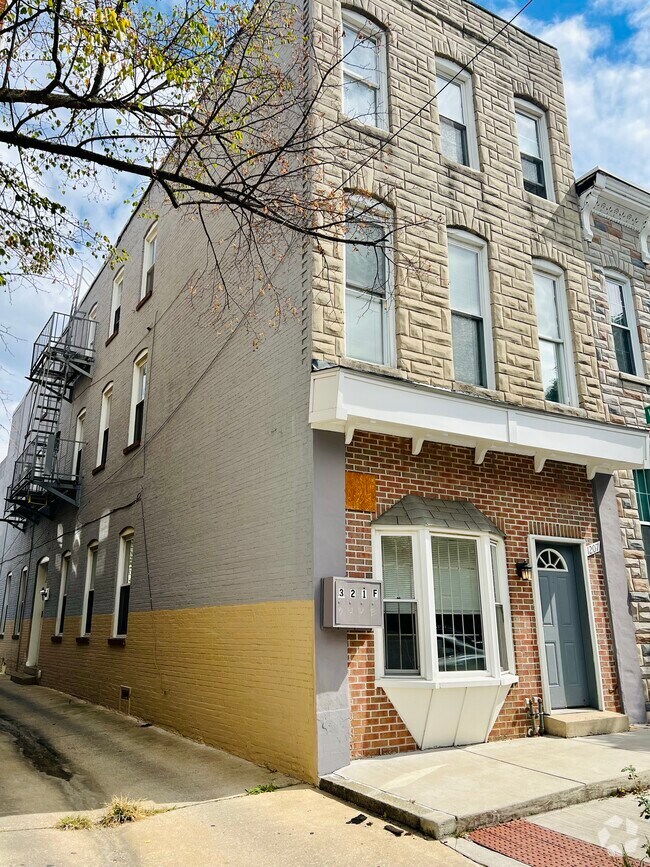 Building Photo - 1207 S Hanover St