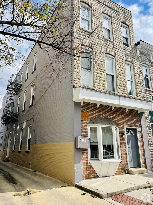 Building Photo - 1207 S Hanover St