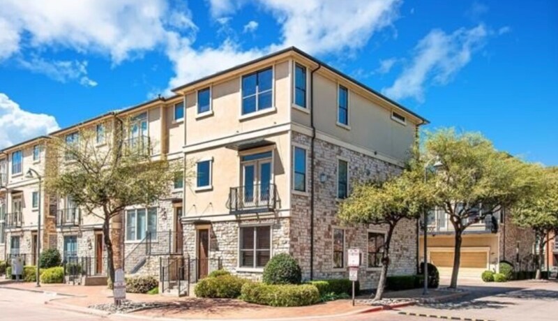 Foto principal - 5701 Lois Ln