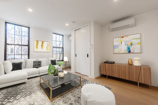 Foto del edificio - 5-13-13 51st Ave