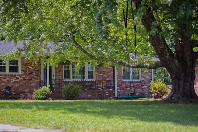 Foto del edificio - 120 Echo Ln