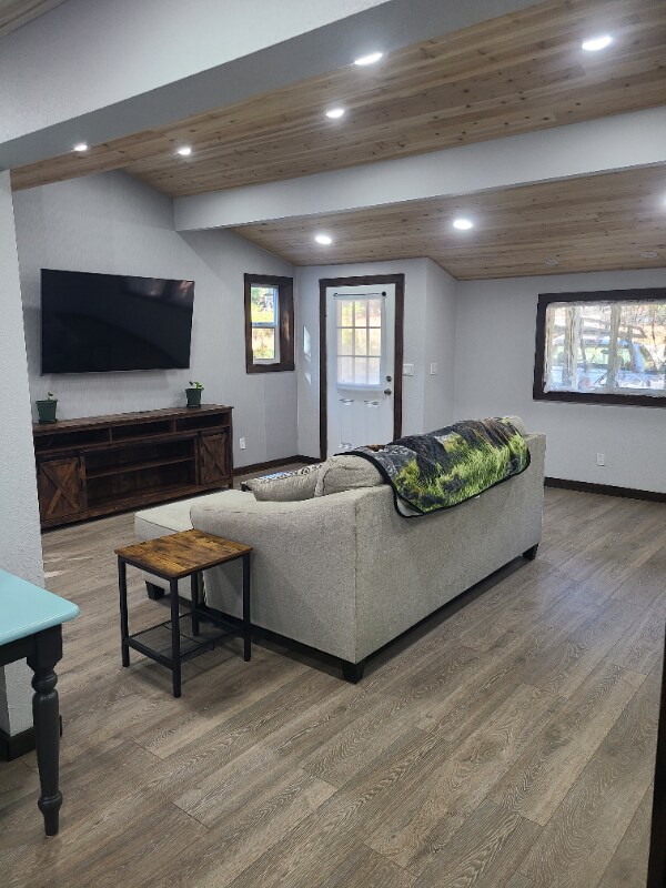 Foto del edificio - 1856 Canyonville-Riddle Rd