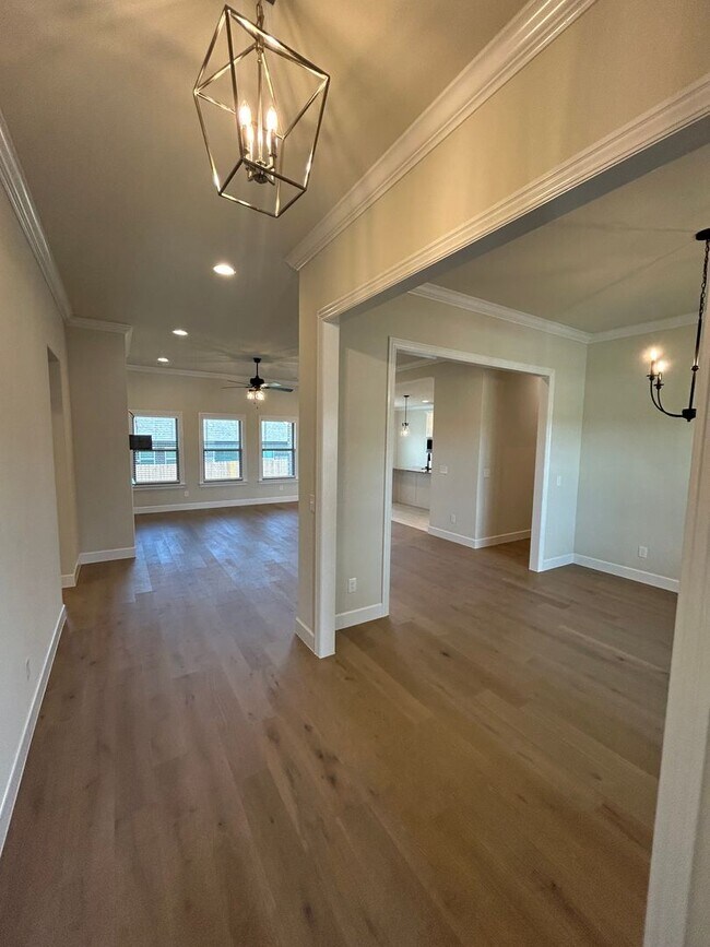 Foto del edificio - Beautiful Bentonville Home! 4 Bedrooms, 2....