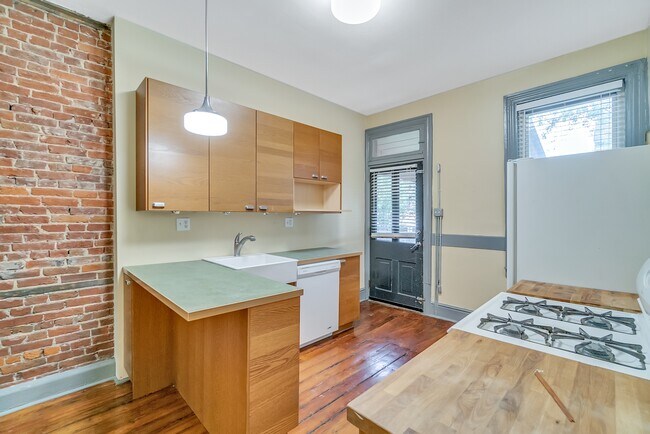 Foto del edificio - 164 Almond Way