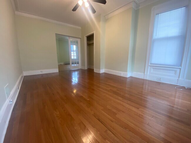 Foto del edificio - 43 E 35th St