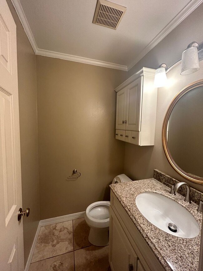 Building Photo - Rental Property