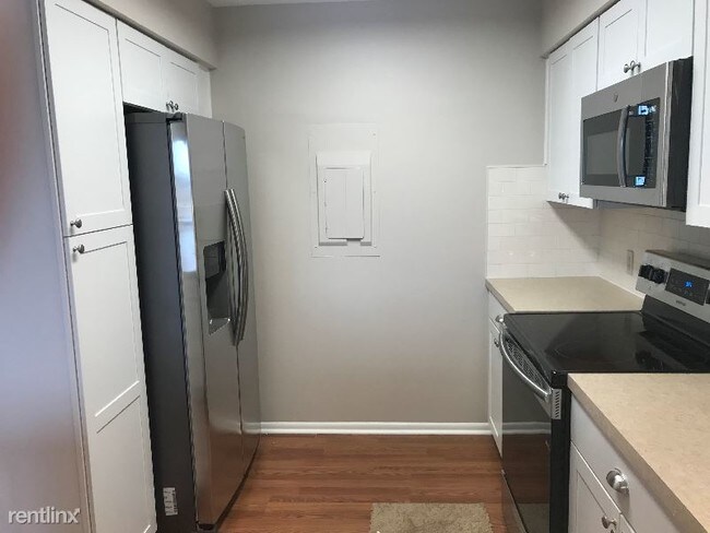 Foto del edificio - 1512 Harbor Ln