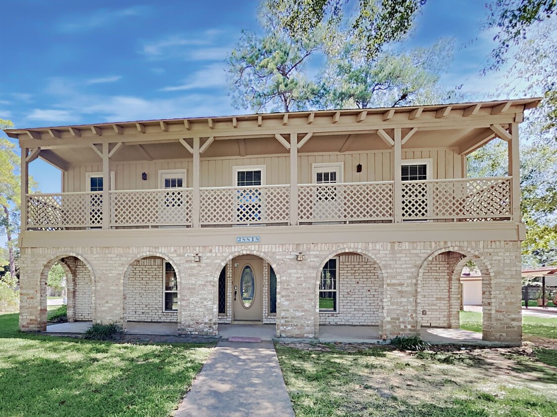 Primary Photo - 28818 Holly Hill Dr