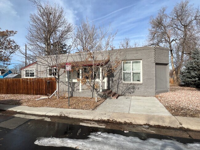 Foto del edificio - Remodeled Historic Home near RiNo & Five P...