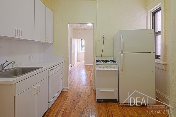 Foto principal - 364 Baltic St