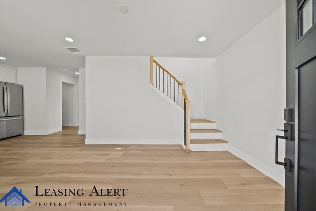 Building Photo - 16448 Lassen St