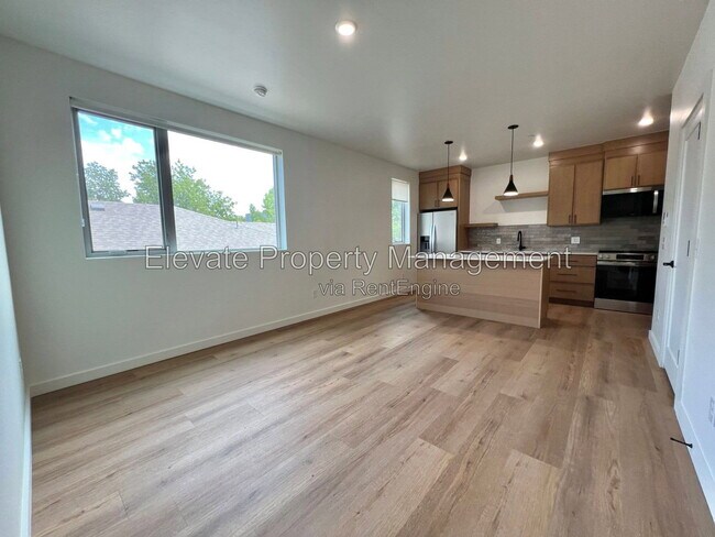 Foto del edificio - 1617 NW 16th St