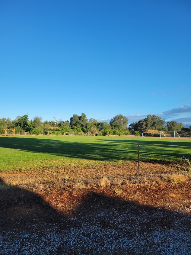 Beautiful Country Setting! - 4775 Sheena Ln