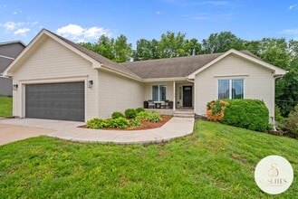 Building Photo - 1709 NW 33rd Pl