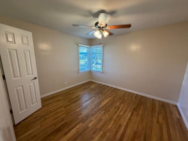 Interior Photo - Somerset Apartments