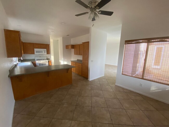 Foto del edificio - Great location on this split floorplan 3 b...