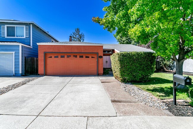 Foto del edificio - 14965 Dark Star Ct