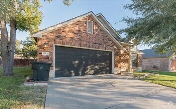 Building Photo - 5907 Drystone Ln