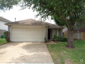 Building Photo - 19523 Sandy Bank Dr