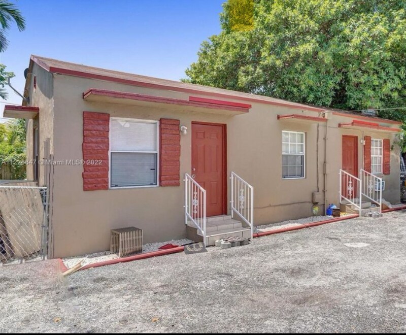 Foto principal - 1554 NW 58th St