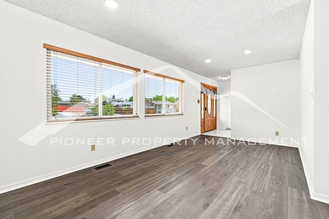 Photo - Spacious Home with Central AC and Traditional Wood Features