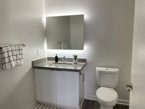 Interior Photo - Canvas LA