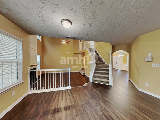 Building Photo - 2786 Spence Ct NE