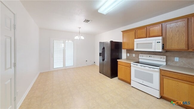 Building Photo - 3206 John Porter Dr