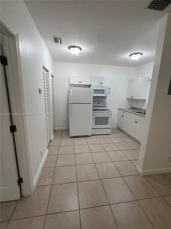 Foto del edificio - 1036 NW 2nd St