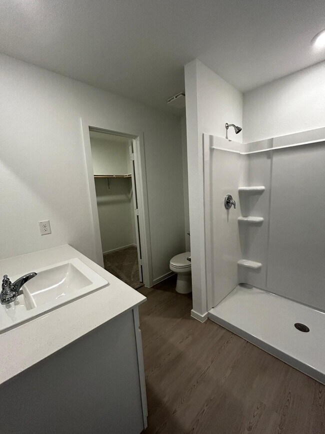 Foto del edificio - 6858 Lantana Leaf Ln