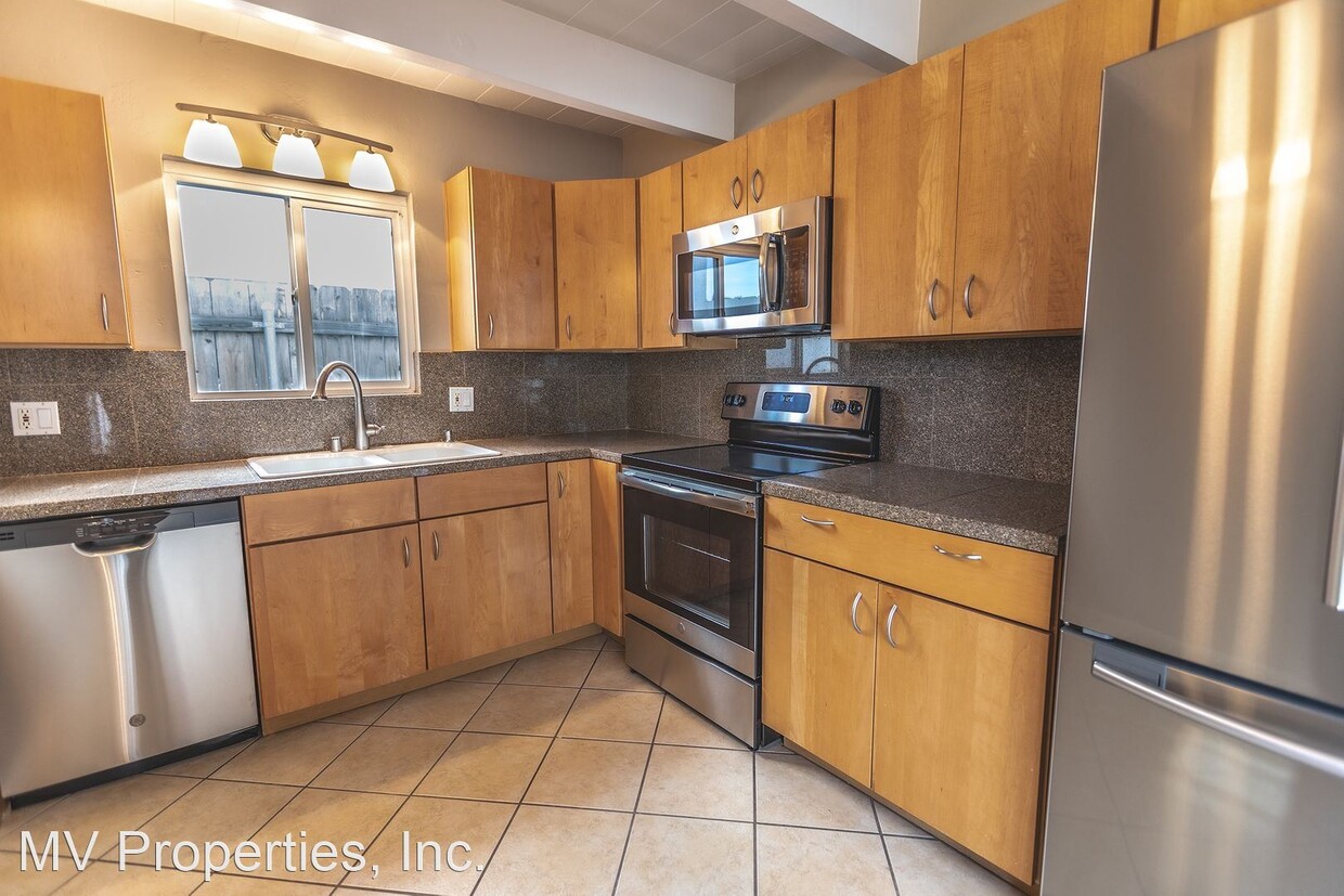 1801 Coast Blvd, Del Mar, CA 92014 Room for Rent in Del Mar, CA