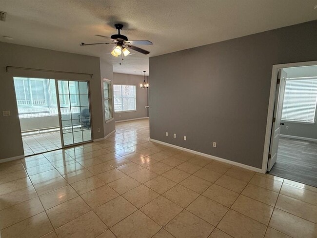 Foto del edificio - 4817 Cypress Woods Dr