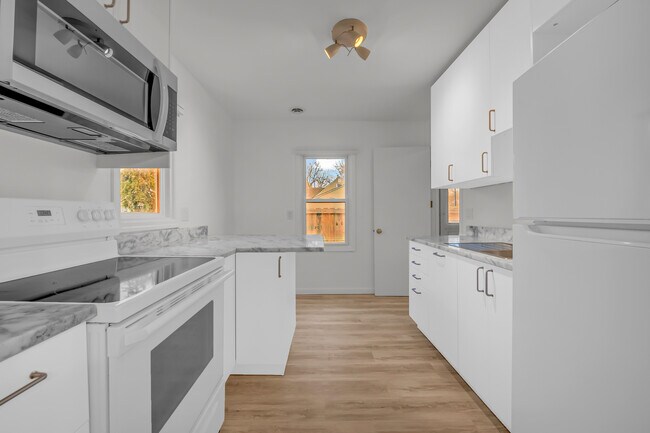 Foto del edificio - 1824 Wordsworth St