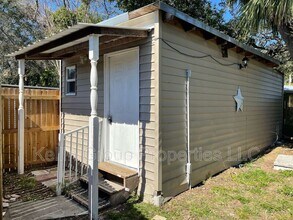 Building Photo - 5701 Middlesex Dr