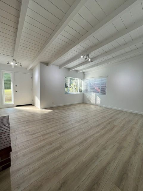 Foto del edificio - 12422 Havelock Ave