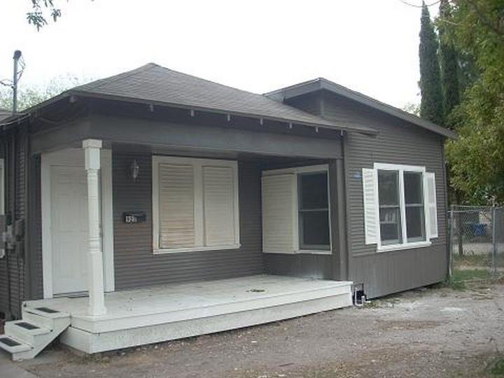 Primary Photo - 923 12th St