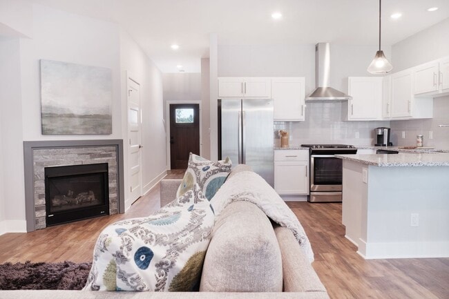 Interior Photo - The Knoll Townhomes of Ada