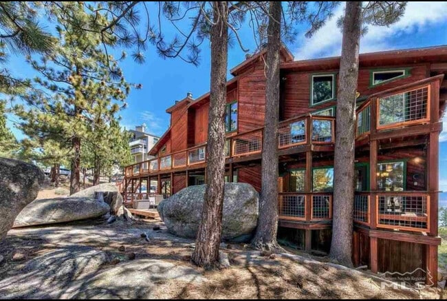 Building Photo - Heavenly Condo For Rent